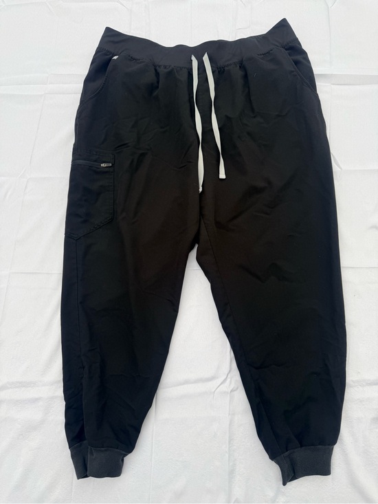 Figs Pants - #73 Figs Black Alloy-Trim Drawstring Scrub Pants-size(3x)